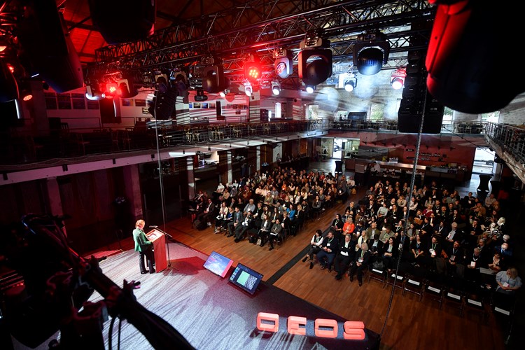 Slika /dokumenti/konferencija_arsenal8-251125.jpg